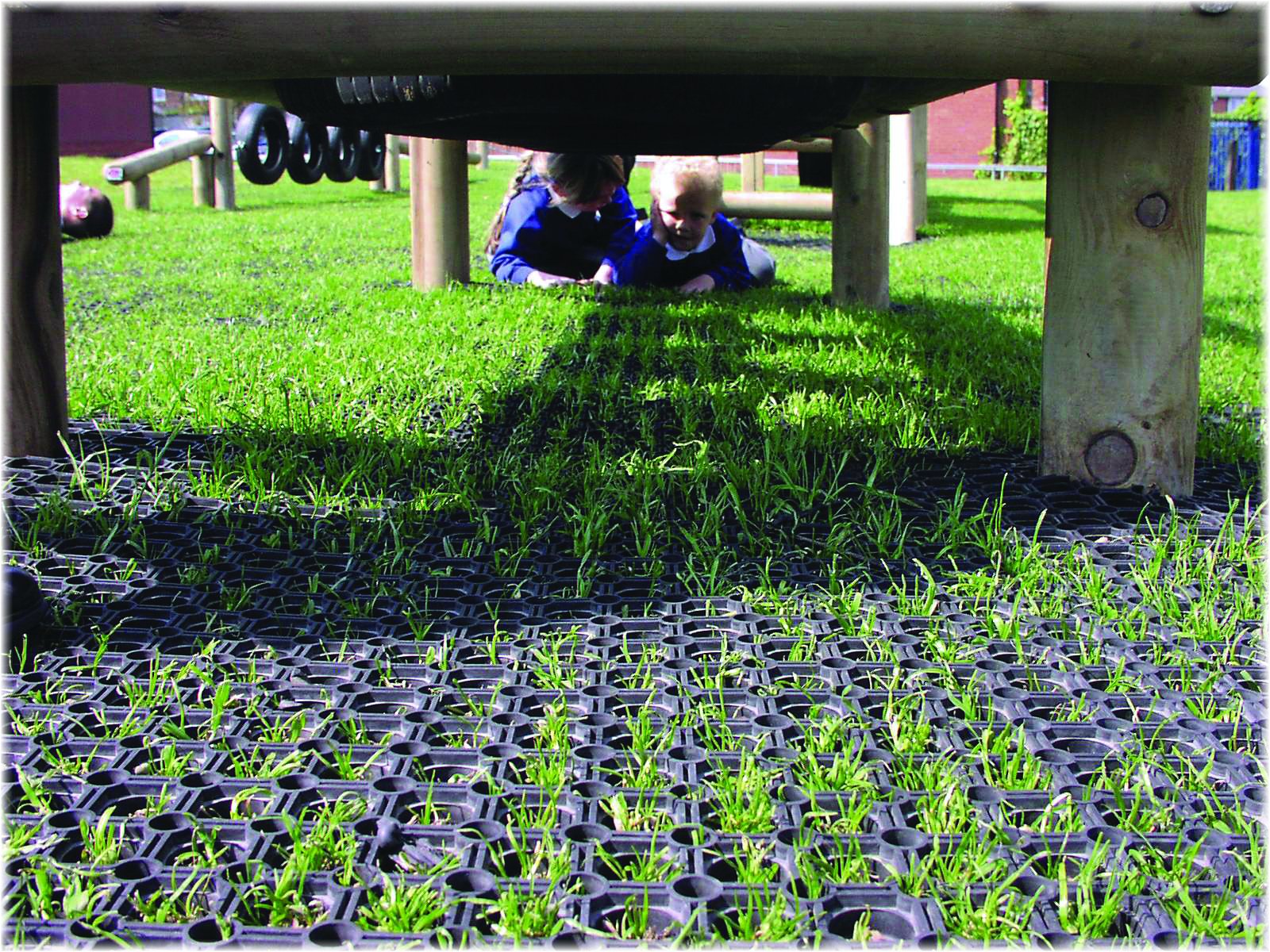 Benefits of Rubber Mats & Grass Mats Mesh4